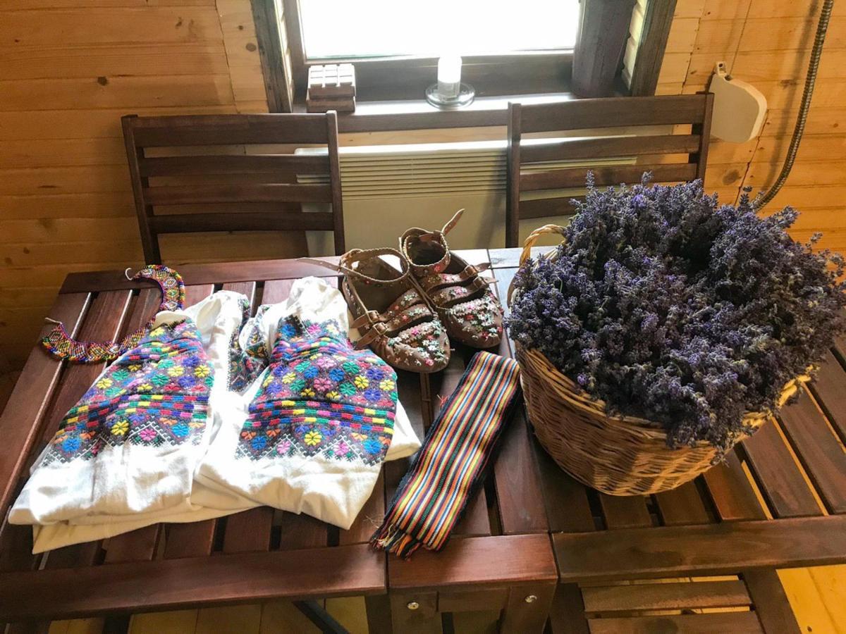 Lavender Valley Perekrestnoye Kültér fotó